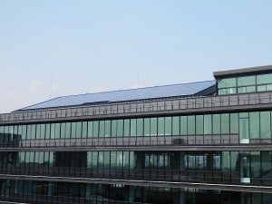 上下水道局本館太陽光発電設備